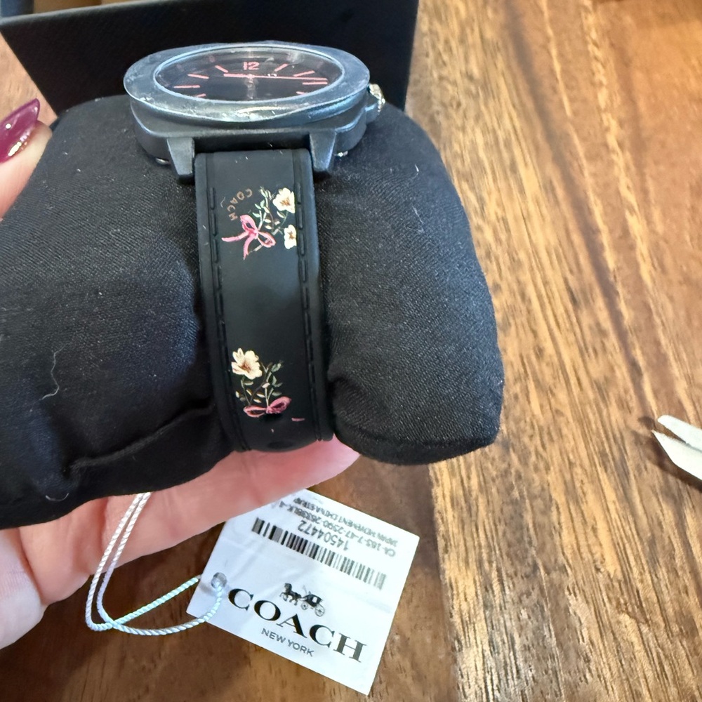 COACH Black and Floral Watch - Picture 4 of 5